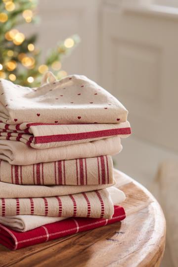 Geschirrtuch Silja rot